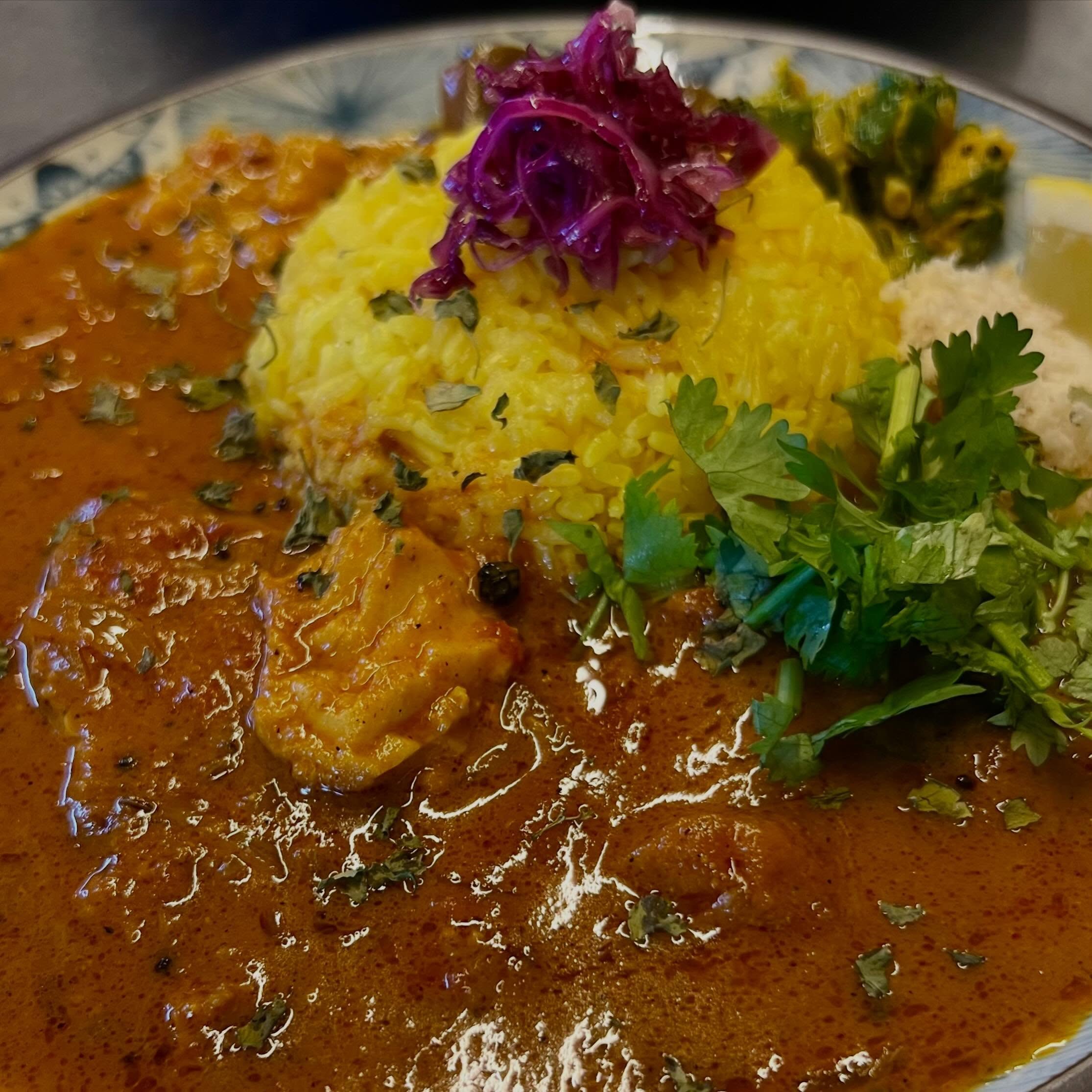 南インドのフィッシュカレー、白身魚のミーンコランブ